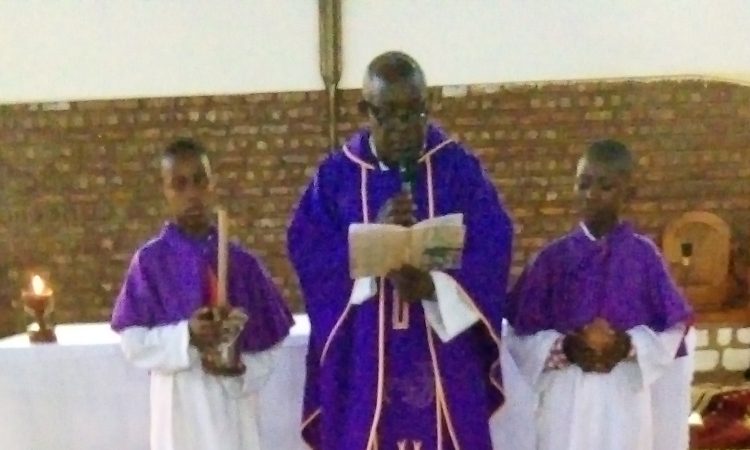 Un poète s'est éteint à Bukavu , les écrivains pleurent Célestin Ntambuka