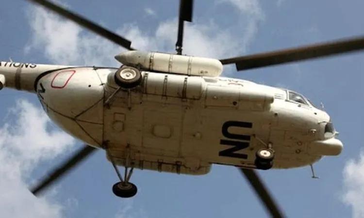 Hélicoptère des Nations Unies dans les airs. Photo crédit tiers